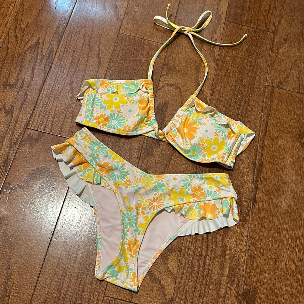 Aerie peach yellow orange floral ruffled bikini